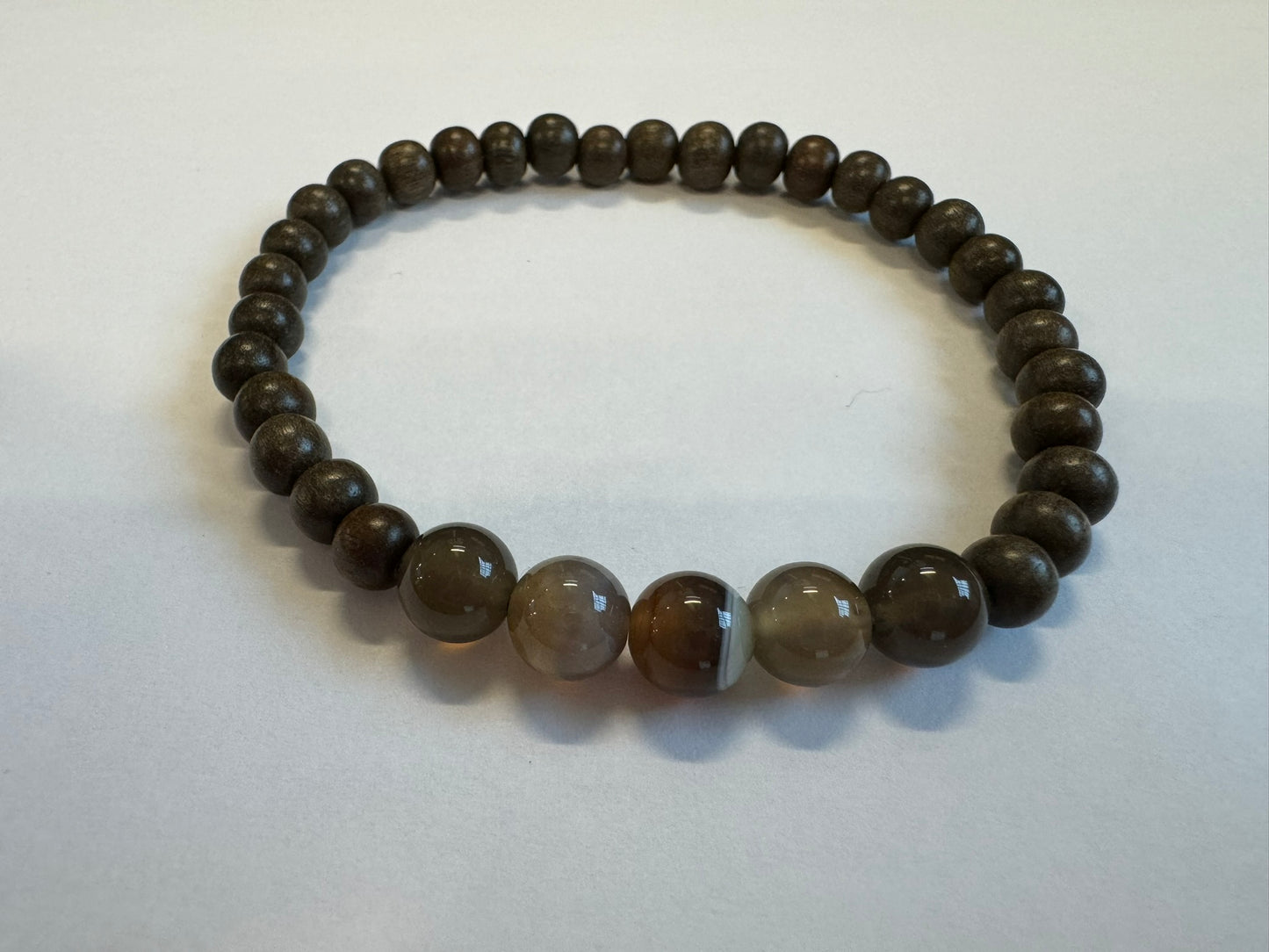 Botswana Agate and Grey Sandalwood Stretch Bracelet - XL