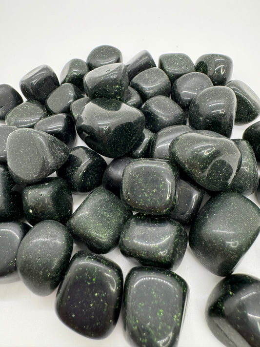 Green Goldstone Tumbles