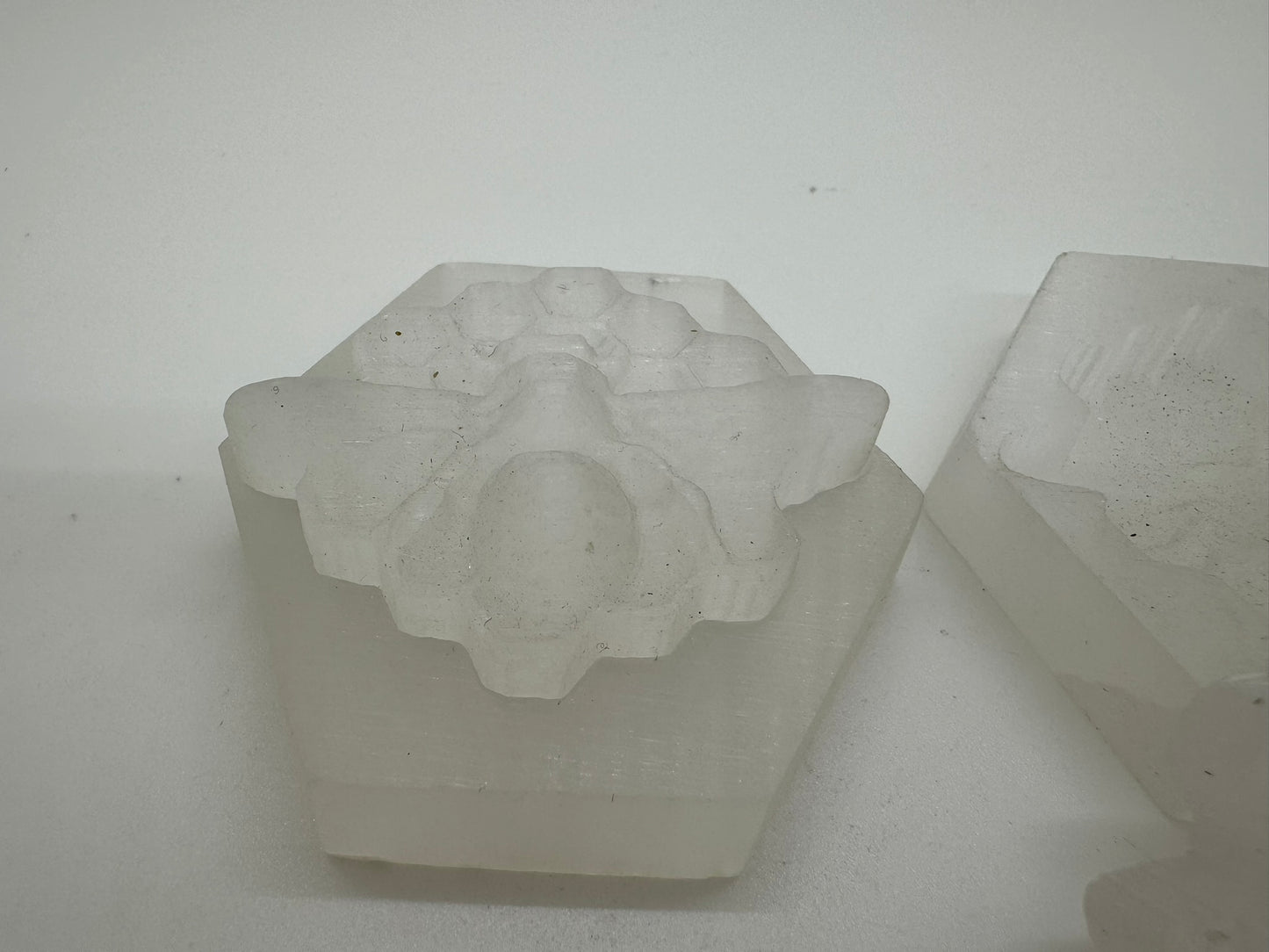 Selenite Bee Bowl