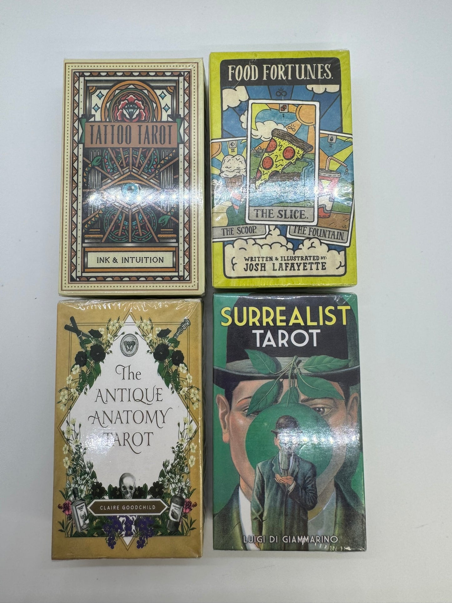 Tarot & Oracle Cards